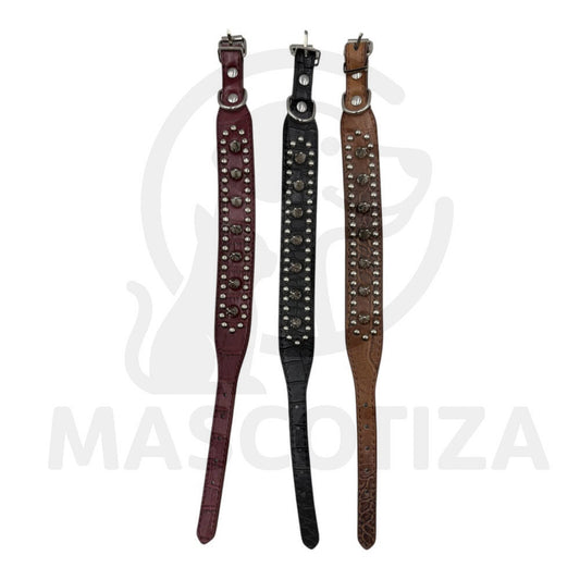 Collar con Puntas Y Tachas