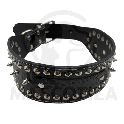 Collar Ancho con Tachas y Untas